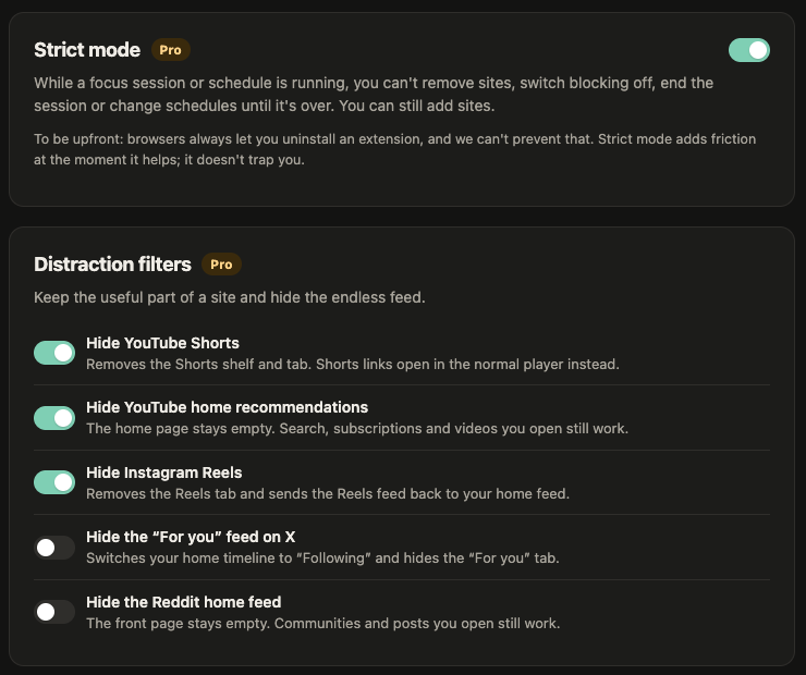 Strict mode and distraction filter settings in dark mode